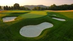 The tricky 17th green at Oakmont 